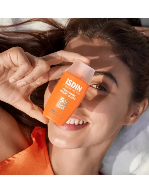 Perfumerías Coqueteo | Fusion Water Magic Glow SPF 30 Fotoprotector