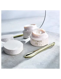 AQ Concentrate Neck Cream | Decorté