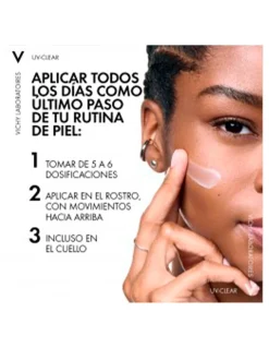 Perfumerías Coqueteo | Crema-Fluido Solar Capital Soleil UV Clear Anti-Imperfections SPF50